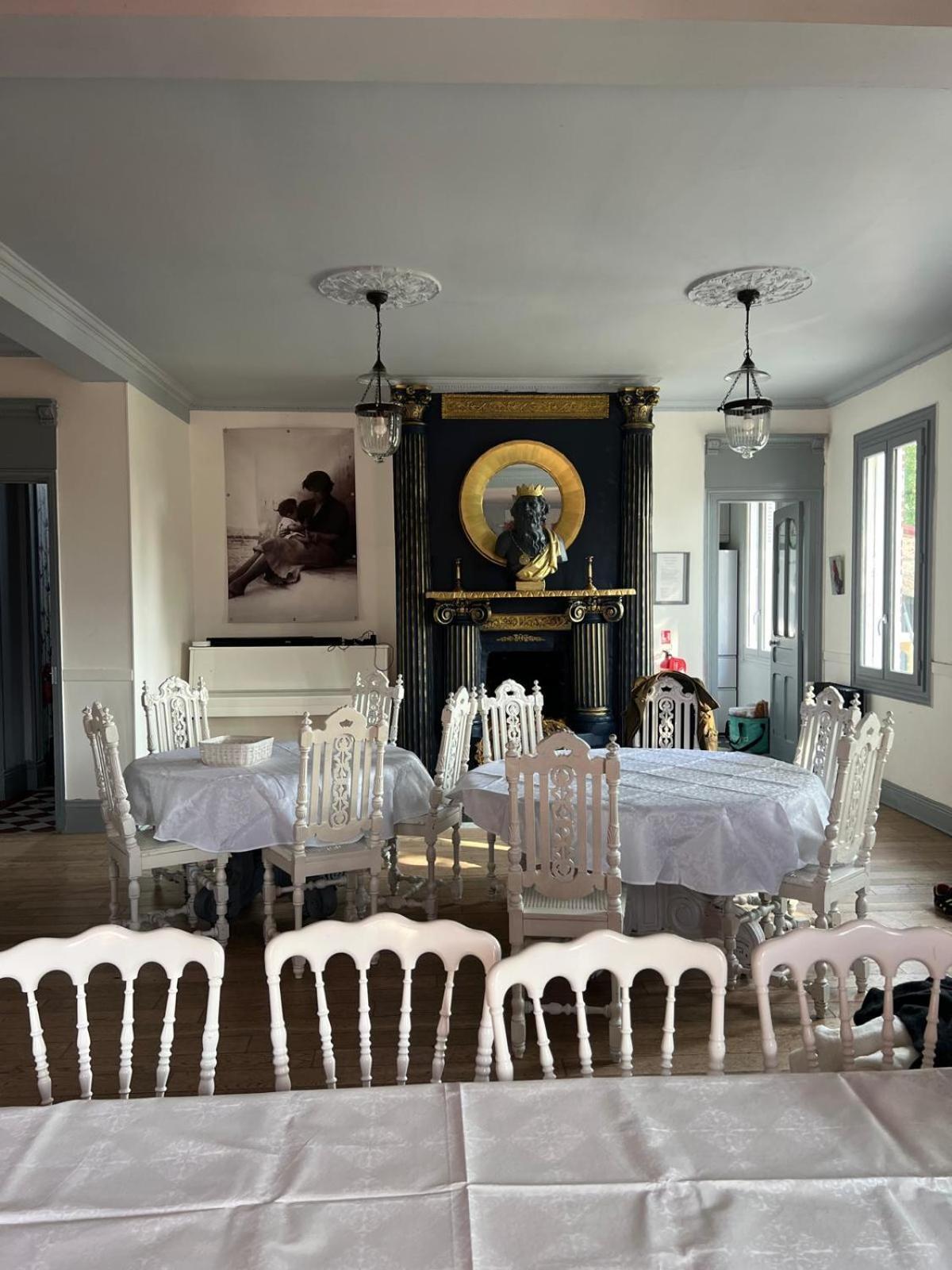 Le Manoir De La Baronnie Villa Norrey-en-Auge ภายนอก รูปภาพ